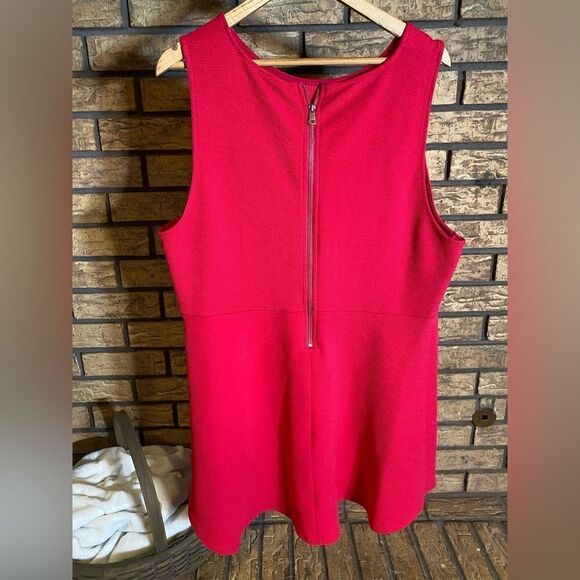 Red torrid blouse - Picture 2 of 5